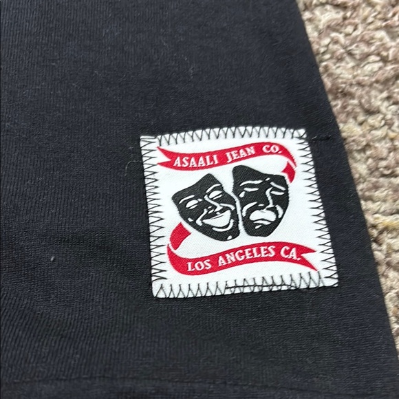 BRAND NEW ASAALI CO GRAPHIC TEE - Picture 4 of 6